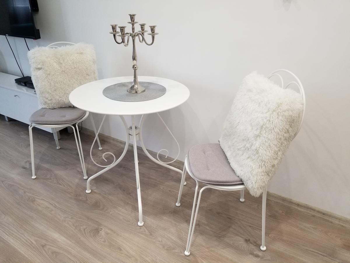 Studio Angel Novi Sad Esterno foto
