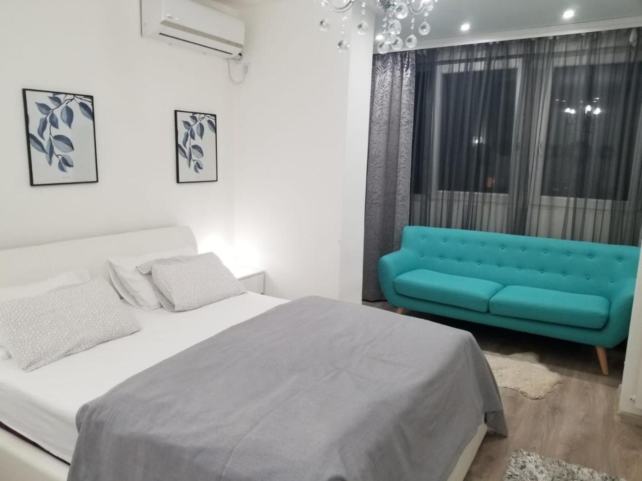 Studio Angel Novi Sad Esterno foto